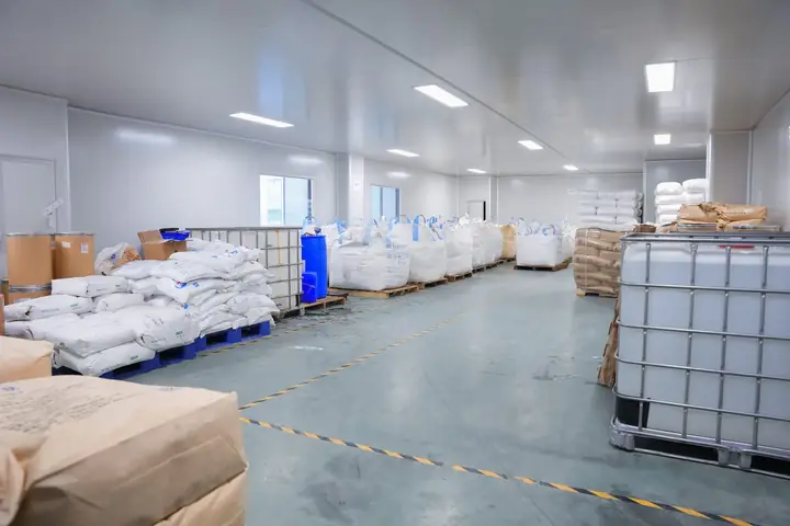 Material Room at Yajieer