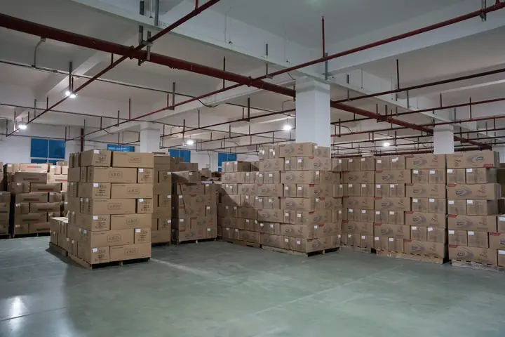 Warehouse at Yajieer